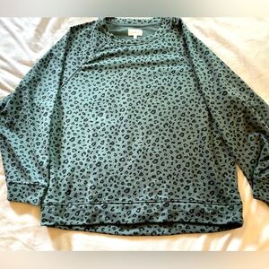 NWOT. Lou & Grey sweatshirt.  Size L